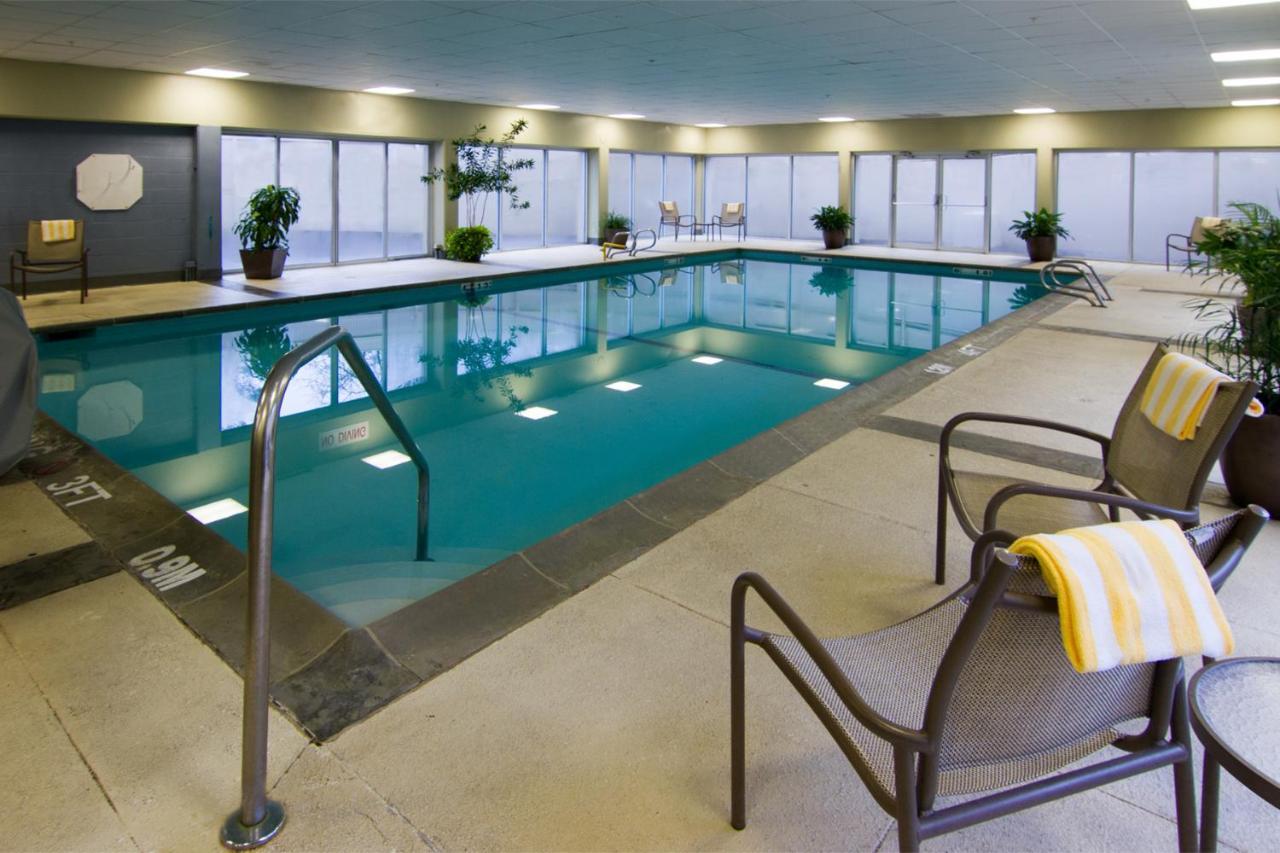 Doubletree By Hilton Norwalk Ξενοδοχείο Εξωτερικό φωτογραφία