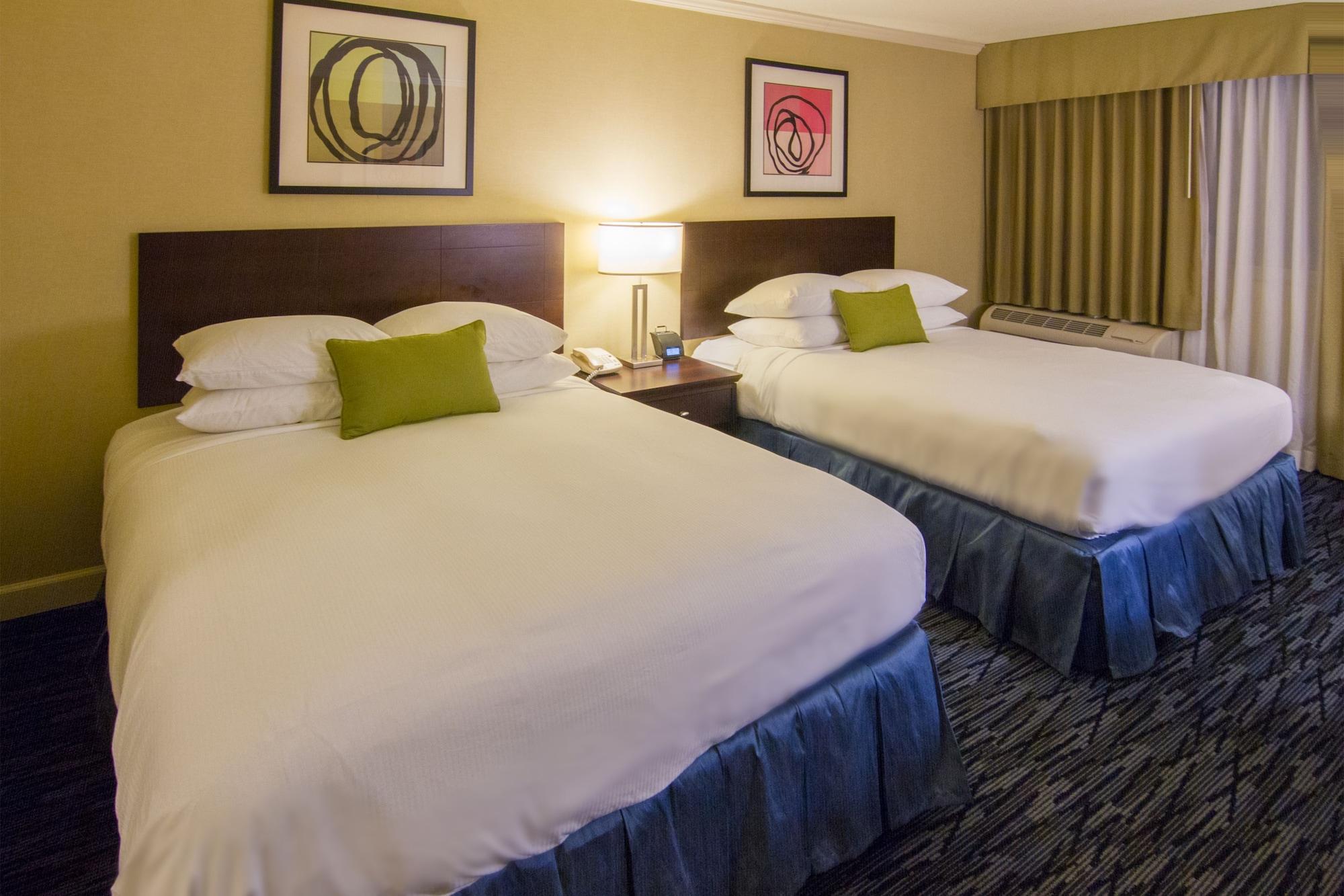 Doubletree By Hilton Norwalk Ξενοδοχείο Εξωτερικό φωτογραφία
